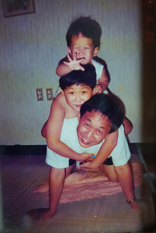 경남도, 옛날사진 다시 찍고 가족 의미 되새겨