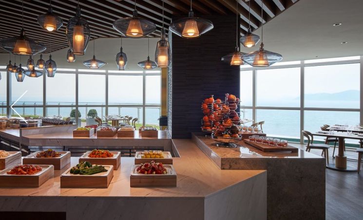 특급호텔 뷔페, 연초부터 가격 잇따라 인상