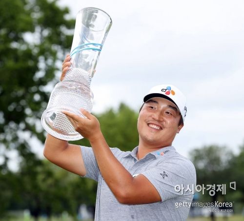 이경훈 "PGA투어 첫 우승"…"역대 8번째 한국인 챔프"(종합)
