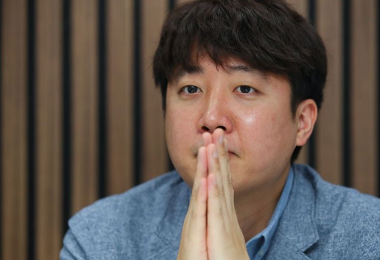 국민의힘 당 대표 경선에 출마하는 이준석 전 최고위원. [이미지출처=연합뉴스]