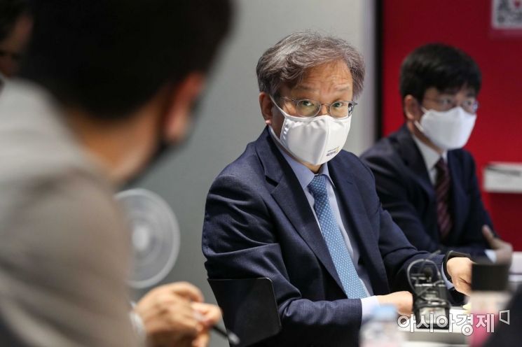 [포토]발언하는 권칠승 장관