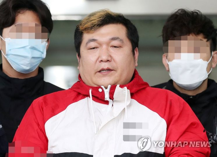 폭행 후 손님 의식 잃었는데 13시간 방치…'인천 노래주점 살인' 허민우 "혐의 모두 인정"