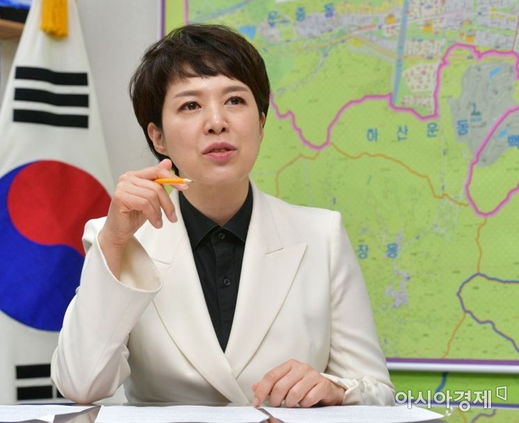 [아경 여론조사] 김은혜 지지 이유 "공약 추진·소통 능력 뛰어나"