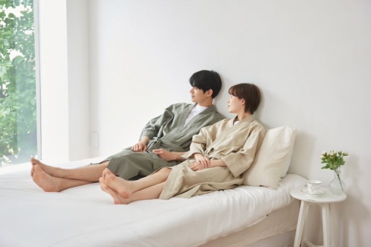 평소생활 남녀 공용 잠옷 솔솔로브. [사진제공=평소생활]