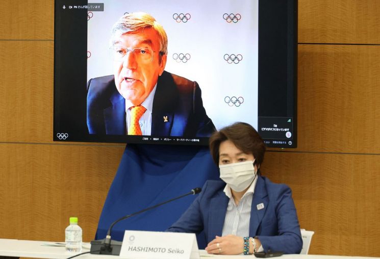 IOC "코로나 걸려도 우린 책임없어" 동의서 요구 논란