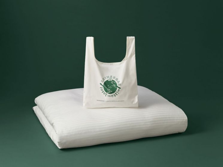 ESG 경영 강조 유통업계…'환경의 날' 챙긴다(종합)