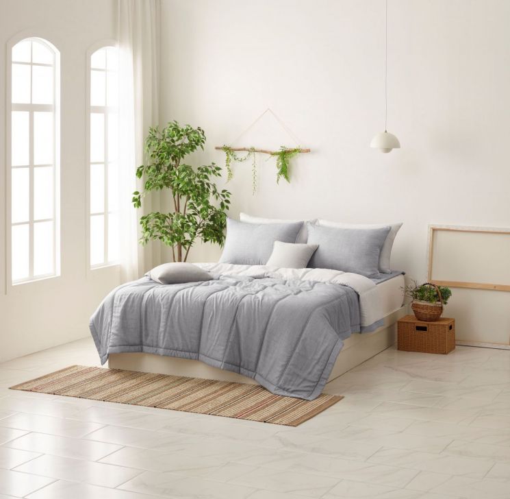 "홈캉스 준비, 롯데百서" 최대 80% 할인 '롯데 리빙페어' 시작