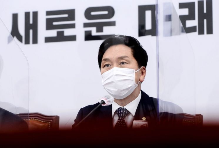 김기현 "文대통령, 국방부 장관·공군참모총장 경질해야"