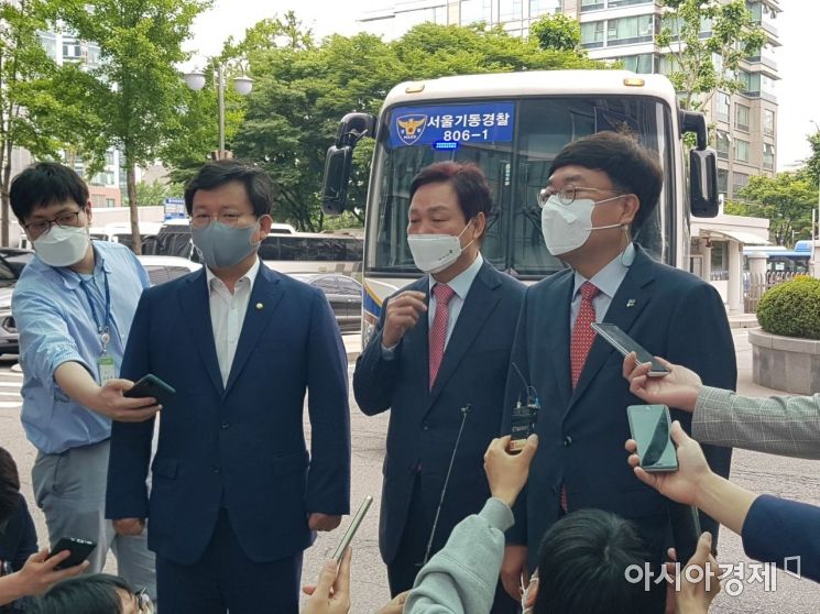 野, '이용구 수사' 경찰청 항의방문…"정권의 경찰 자임"