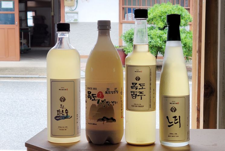 목도양조장에서 나오는 1종류의 약주와 3종류의 탁주