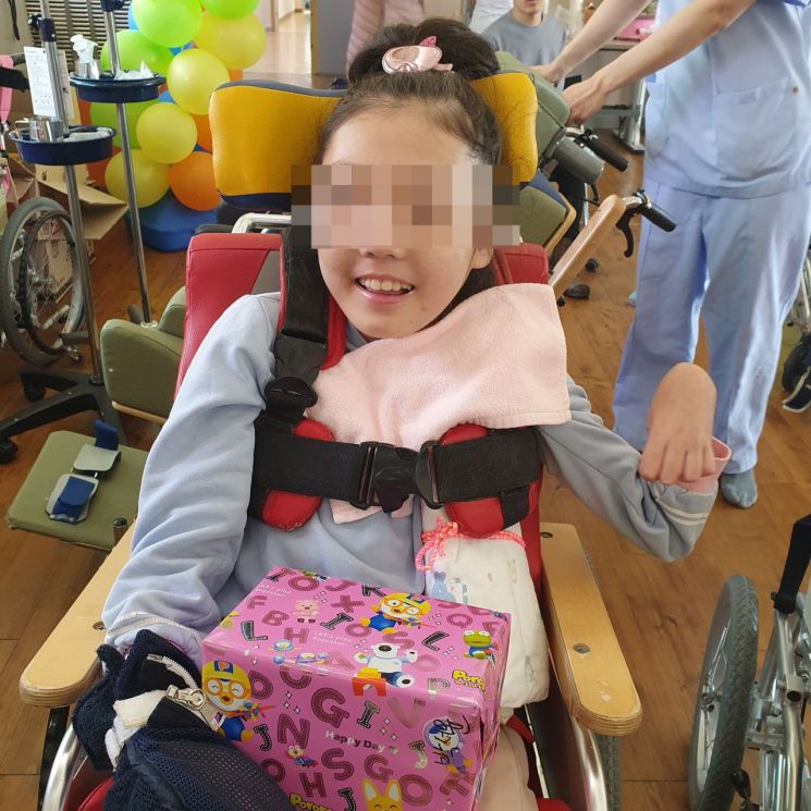서울시-SK에코플랜트, 장애아동 8명에 맞춤형 휠체어 지원