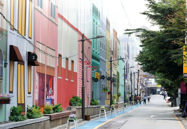 강남구 삼성동 GBC 가설울타리 ‘나나랜드’ 탈바꿈