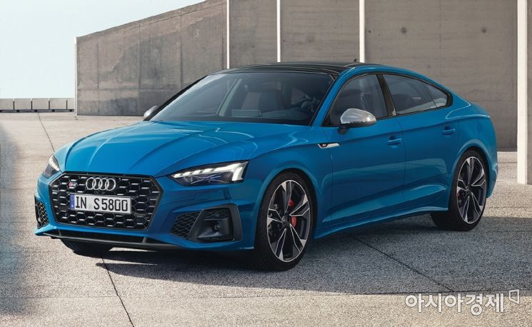 더 뉴 아우디 S5 스포트백 TFSI