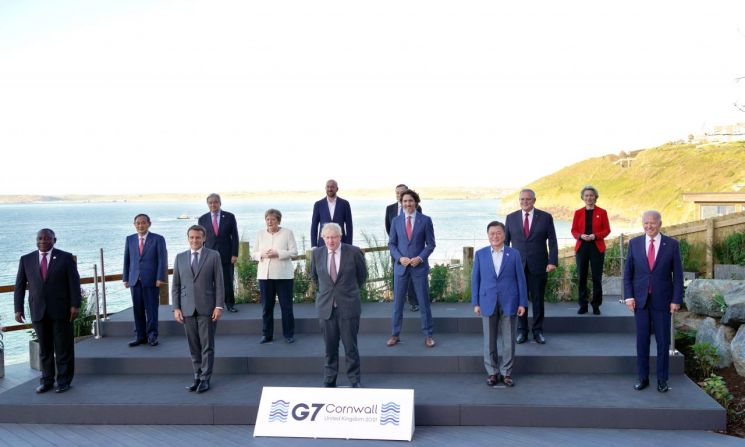  "바이든, G7회의서 스가 만나 올림픽 개최 지지"