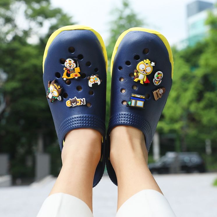 이마트24, e몬 캐릭터 마케팅…“신발 액세서리로 고객 잡는다”