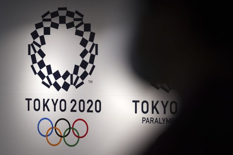 도쿄 올림픽 결국 유관중?…"최대 1만명 수용 검토"
