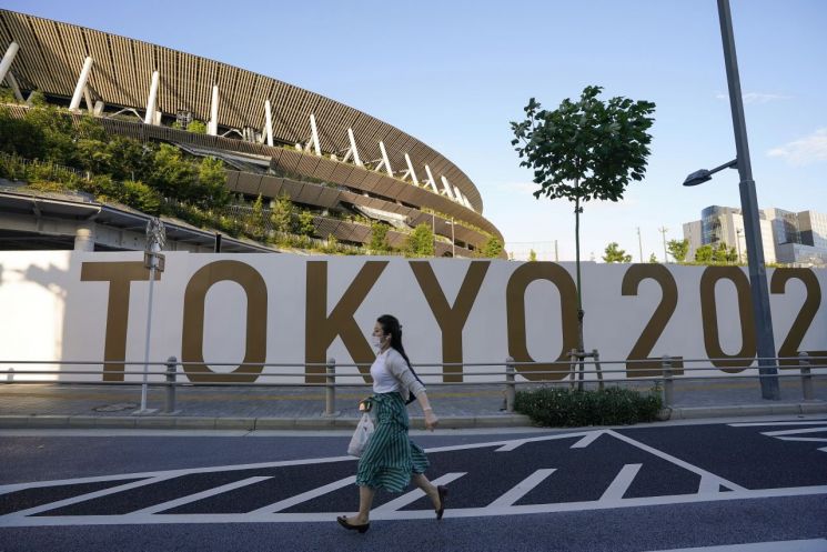 도쿄올림픽 경기장 음주·함성 금지한다