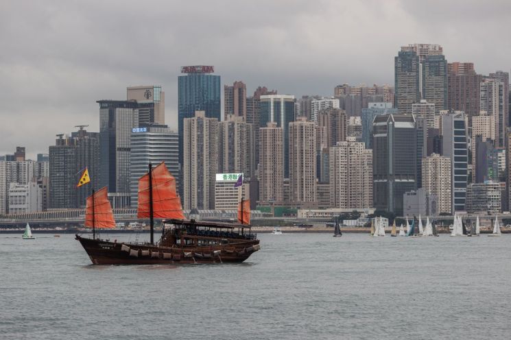 홍콩보안법 제정 1년…해외로 망명한 홍콩인들의 엇갈린 삶