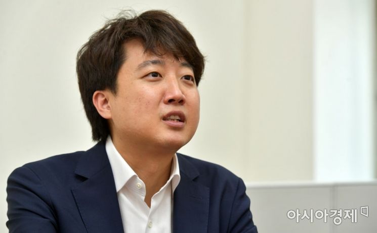 "일베몰이" "박근혜 키즈" 공격에 이준석 "與, 입 너무 험하다" 발끈