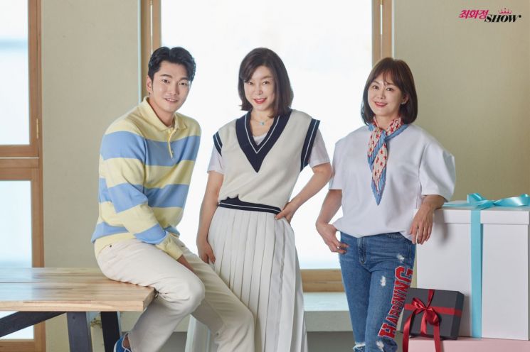 CJ온스타일 '최화정쇼' 한 달 간 '여름 특집 방송' 진행