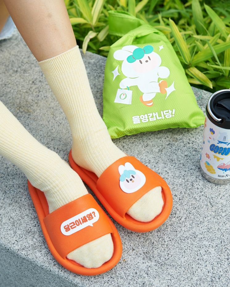 CJ올리브영·당근마켓, 한정판 ’동네 산책’ 굿즈 응모 이벤트