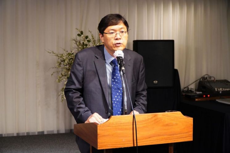 우리 문학 해외진출 중개 플랫폼 만든다