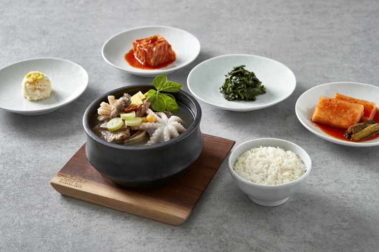 워커힐 호텔앤리조트 명월관 '삼삼탕'(사진제공=워커힐 호텔앤리조트).