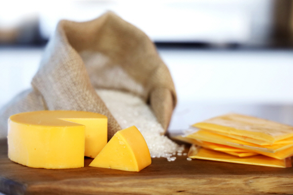 언리미트, 국내 최초 식물성 슬라이스 치즈 출시