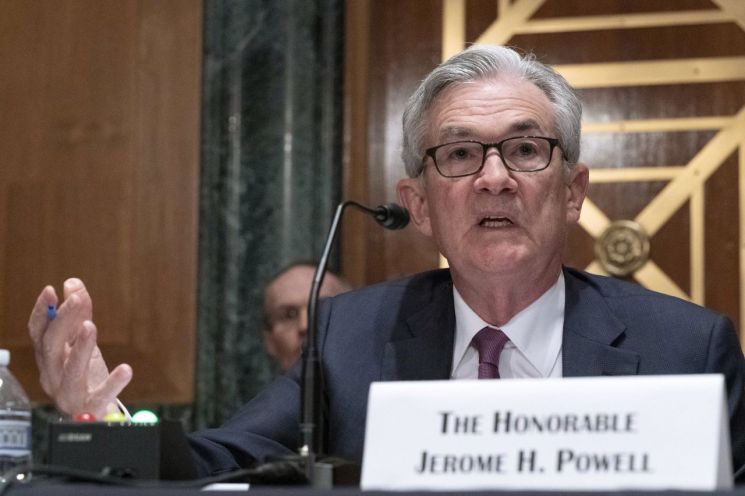 [속보] 파월 "최대 고용 목표 추가 진전 아직 멀어"