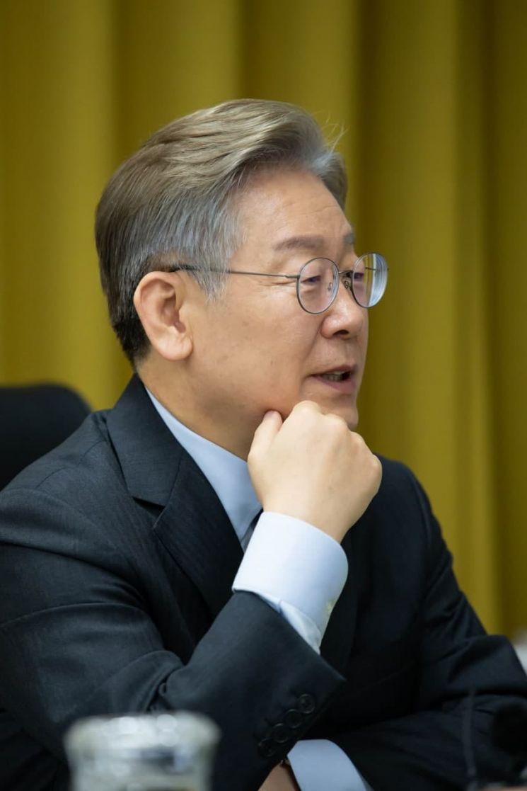 이재명 “상속세→자본이득세 논의해 볼만한 과제..‘적통’은 왕세자 표현, 민주주의와 안맞아”