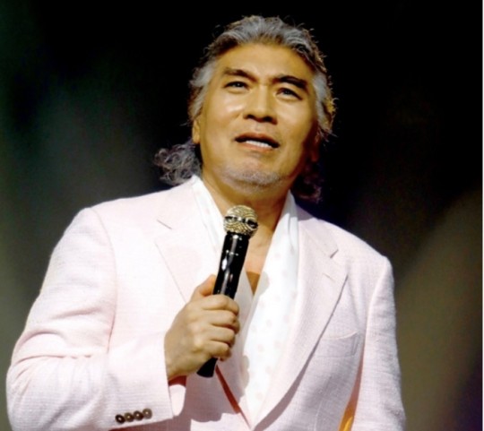 "아! 테스형! 이건 아니지"…코로나 여파 '나훈아 콘서트' 결국 못 연다