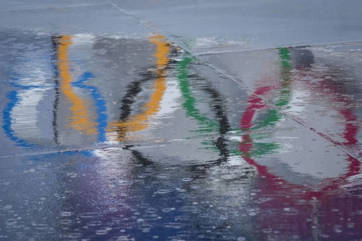 '날씨' 너마저…日 8호태풍 상륙에 올림픽도 사정권