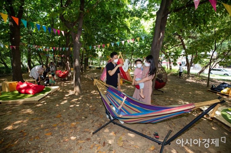 [포토]도심 속 폭염, 야외무더위쉼터 어때요?