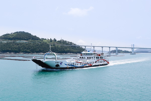 완도군, 섬 주민 위한 ‘여객선 1000원 요금제’를 8월 1일 시행한다. (사진=완도군 제공)