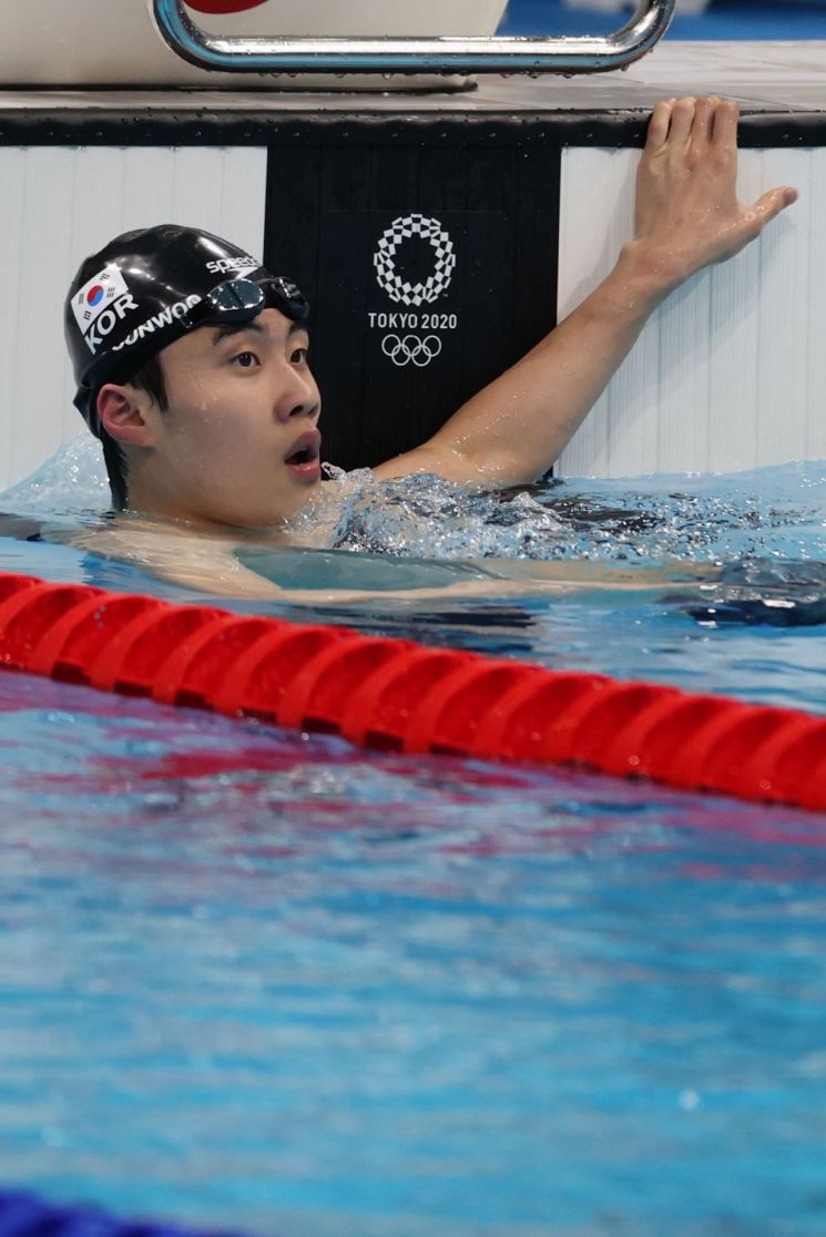 황선우 자유형 100ｍ 아시아신기록…결승行