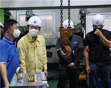 [포토] “끼임 사고 막아라!” 노동부·안전보건공단, 전국 현장 집중점검