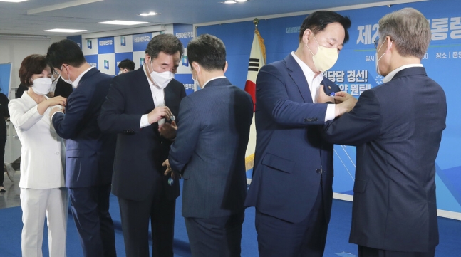 '원팀' 이재명·이낙연, 여전한 신경전…"오락가락하냐" vs. "참여정부 때가 더 문제"