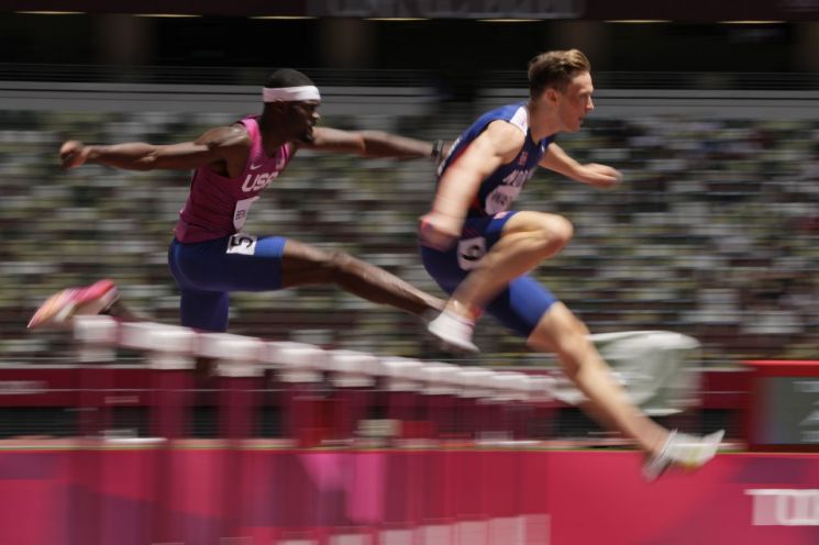바르홀름, 육상 男 400ｍ허들 세계 신기록