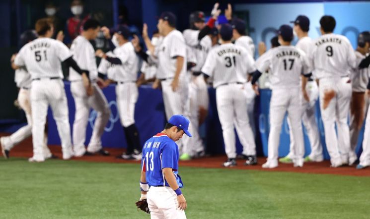 [속보]한국 야구, 일본에 2-5 패배…미국과 재대결