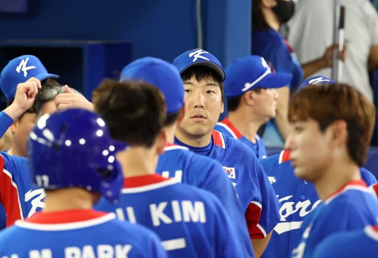 한국 야구, 일본에 2-5 패배…패자 준결승行(종합)