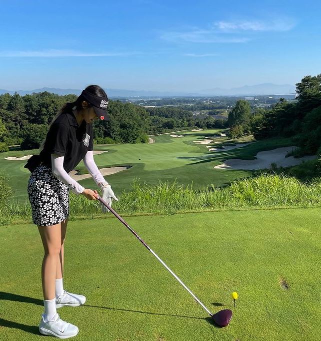 [포토] 효민 '파격 초미니'