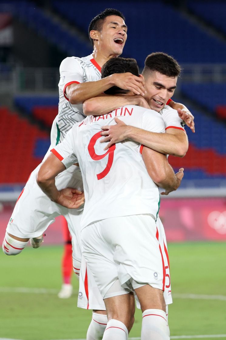 김학범호 울린 멕시코, 일본 3-1 완파…동메달 획득