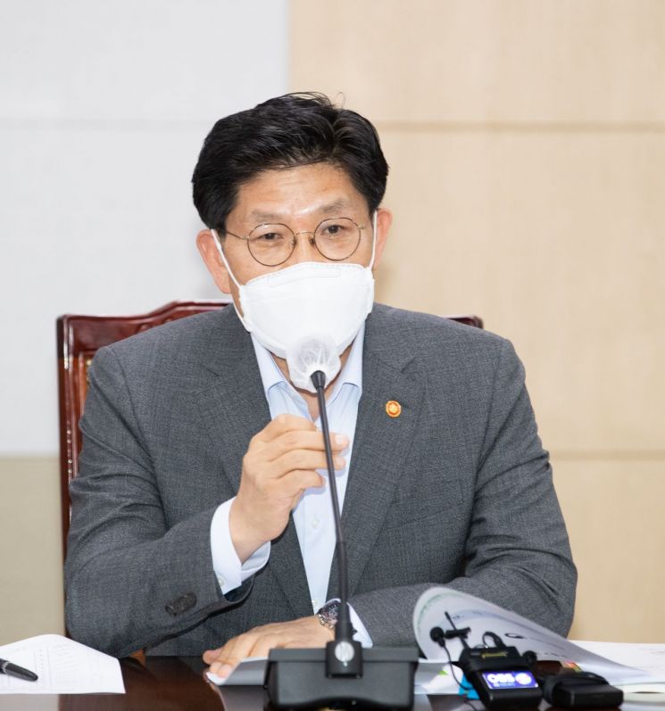 노형욱 국토교통부 장관 [이미지출처=연합뉴스]