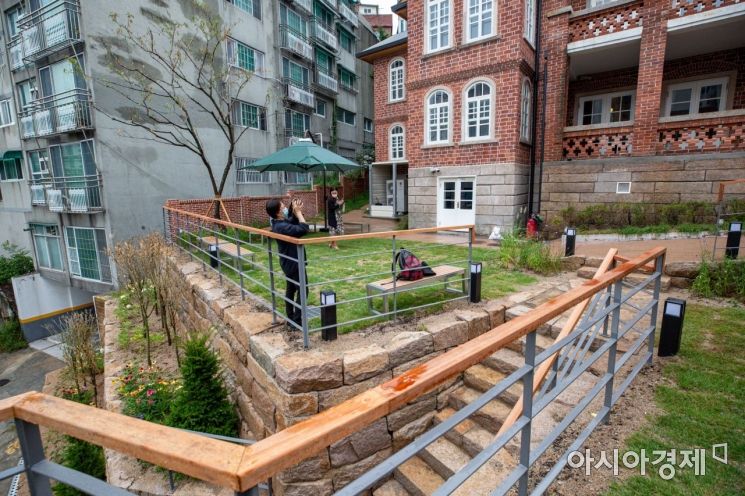 [포토]계단 통행 가능해진 딜쿠샤