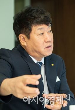 김윤식 신협중앙회장.