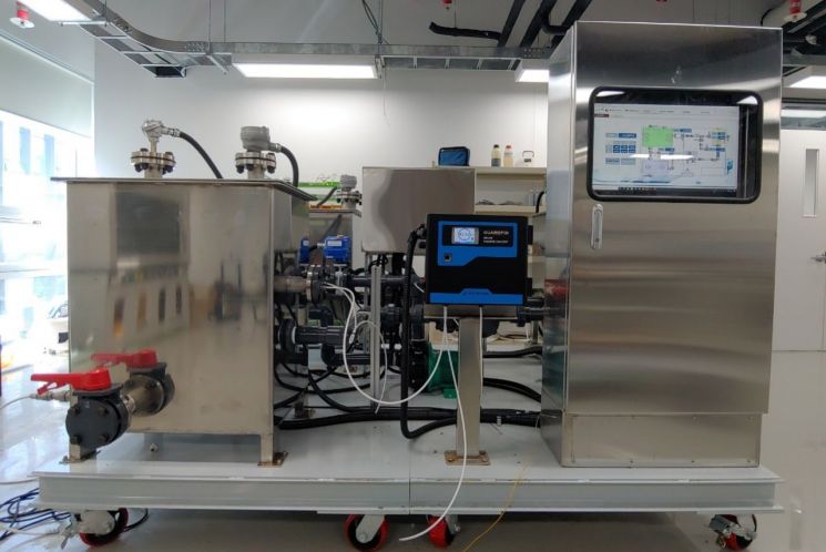 바다서 얻은 친환경 전기, 바닷물을 위해 또 쓴다 … 해수전지 활용 살균·정화 기술개발