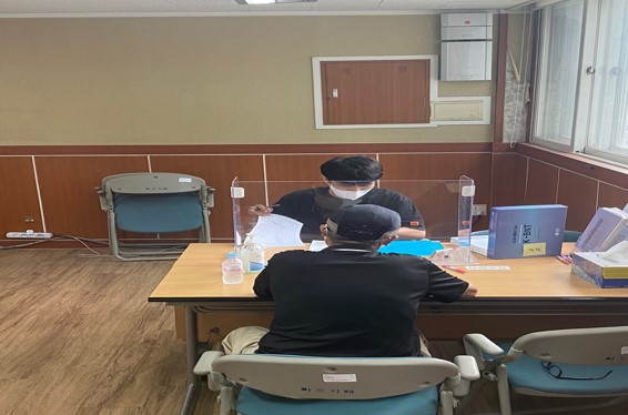 송파구 ‘원스톱 콜센터’로 1인 가구 챙긴다   