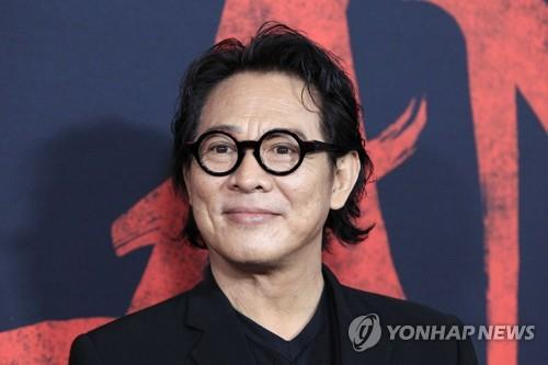 영화 '뮬란' LA 시사회에 참석한 리롄제(이연걸). [이미지출처=연합뉴스]