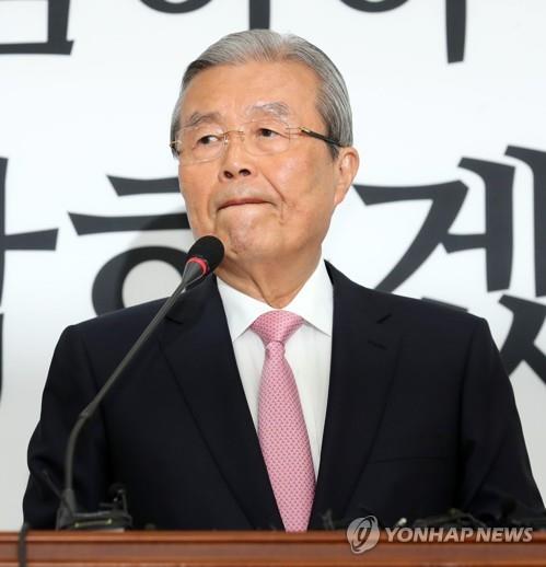 김종인 "野 대선 승리 가능성 60~70%…이재명 상대로 윤석열이 껄끄러울 것"