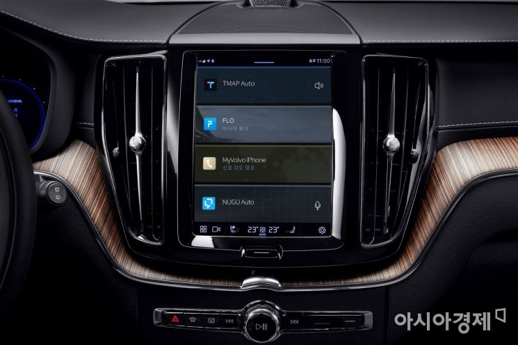 신형 XC60 인포테인먼트 시스템